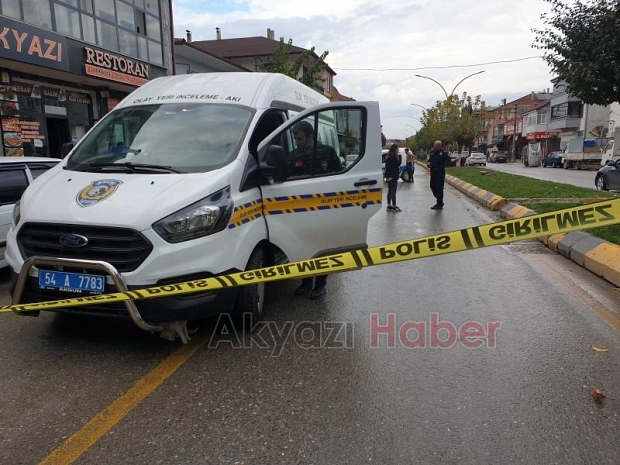 Araçtan seslendiği kişiyi silahla vurdu