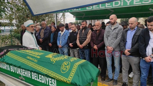 Kazime Baştan denfedildi.