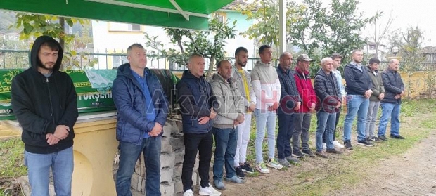 gülhanım canyürek vefat etti.