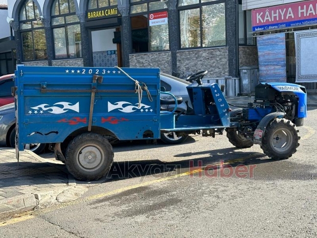 Pat pat ile çarpışan motosikletli yaralandı