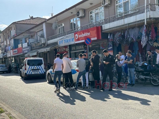 Pat pat ile çarpışan motosikletli yaralandı