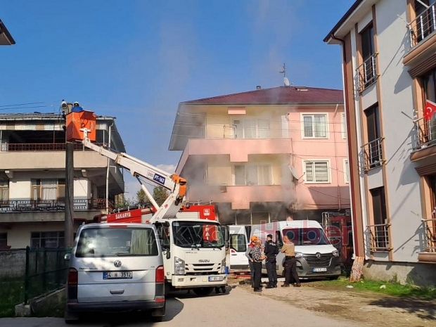 Hamak imalathanesinde korkutan yangın