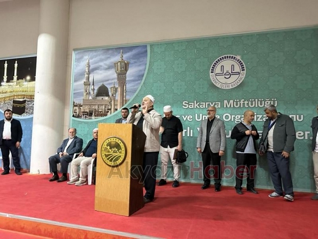 Sakarya’da umre kafilesi dualarla uğurlandı