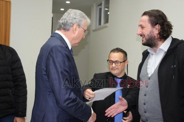 Ekrem Yüce'den AK Parti ve MHP Akyazı İlçe Başkanlıklarını ziyaret