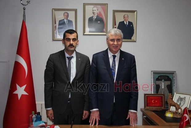 Ekrem Yüce'den AK Parti ve MHP Akyazı İlçe Başkanlıklarını ziyaret