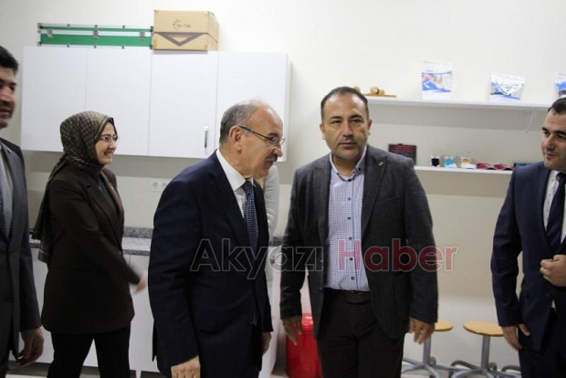 Sağlık Bilimleri Fakültesi ve Akyazı Sağlık Hizmetleri MYO binası açıldı