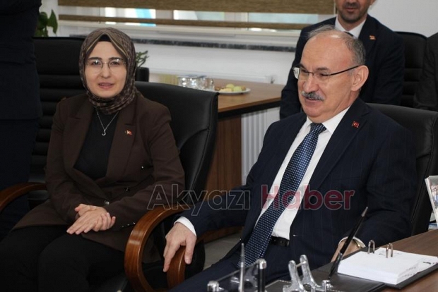 Sağlık Bilimleri Fakültesi ve Akyazı Sağlık Hizmetleri MYO binası açıldı