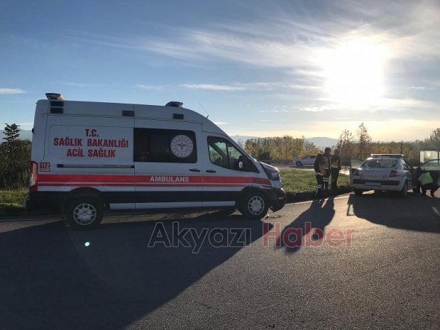 Hasta taşıyan ambulans kaz ayaptı