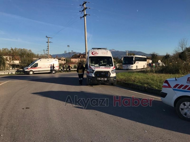 Hasta taşıyan ambulans kaz ayaptı
