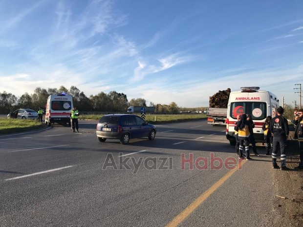 Hasta taşıyan ambulans kaz ayaptı