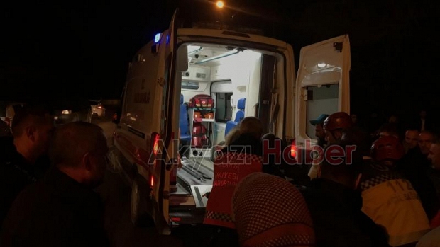Akyazıda feci kaza sürücü öldü