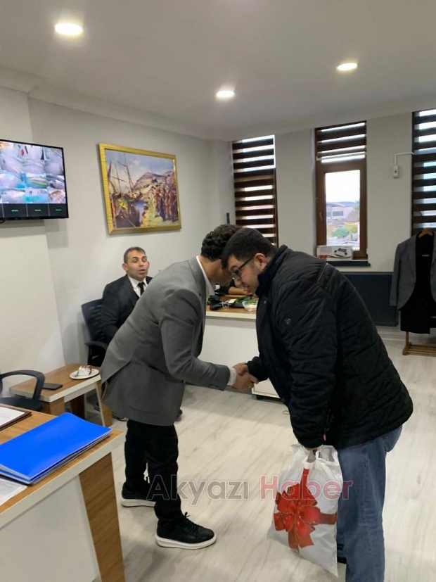 Murat Tepeçınar öğretmenleri unutmadı