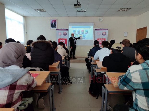 Akyazı Akyazı Sağlık Hizmetleri MYO öğrencilerinden 112'ye ziyaret