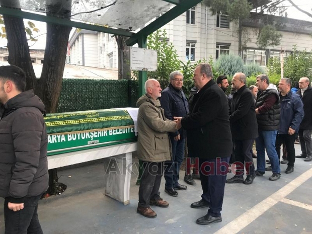 İrfan Sezgin defnedildi