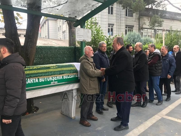 İrfan Sezgin defnedildi