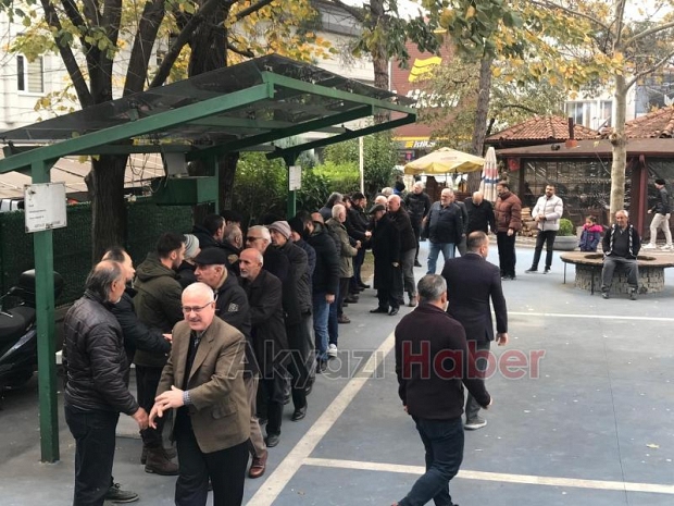 İrfan Sezgin defnedildi