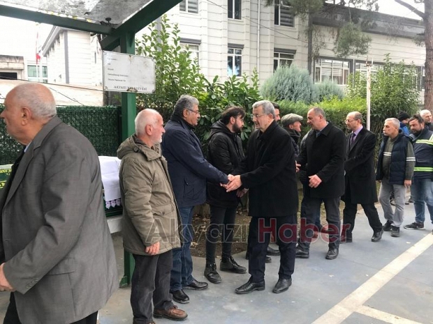 İrfan Sezgin defnedildi