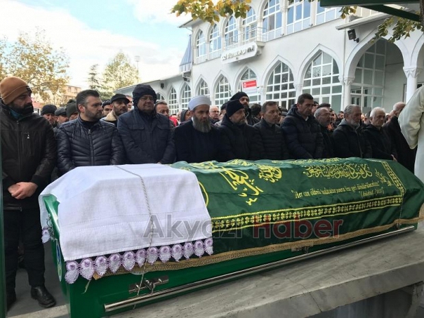İrfan Sezgin defnedildi