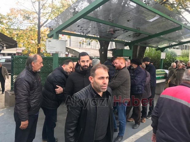 İrfan Sezgin defnedildi