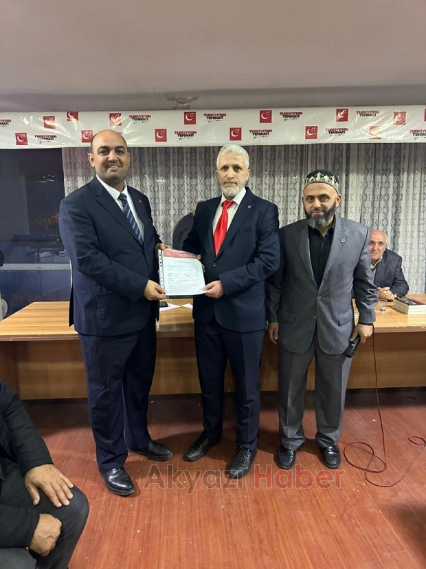 Zekeriya Alan Akyazı Belediye Başkan aday adayı oldu