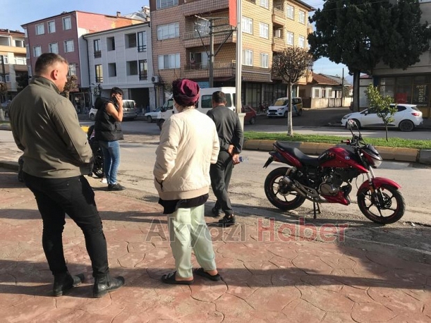 Otomobil ile motosiklet çarpıştı 1 yaralı