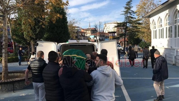 Bahçede ölü bulunan İbrahim Çavdar defnedildi
