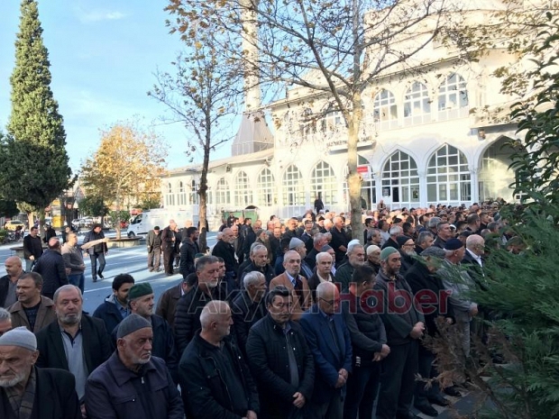 Bahçede ölü bulunan İbrahim Çavdar defnedildi