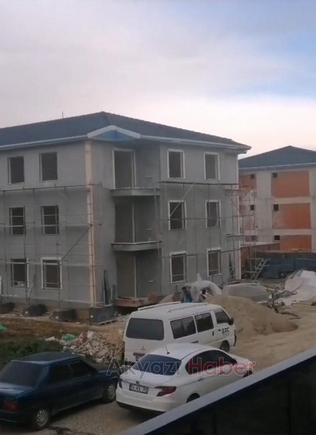 Pazar günü yapılan inşaat faaliyetleri vatandaşı çileden çıkardı