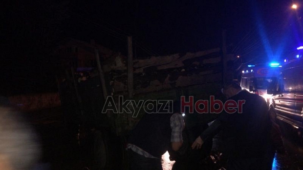Kuzuluk yolunda zincirleme kaza 4 yaralı