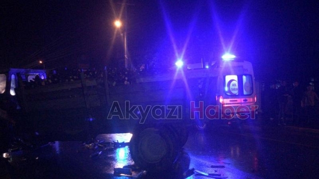 Kuzuluk yolunda zincirleme kaza 4 yaralı