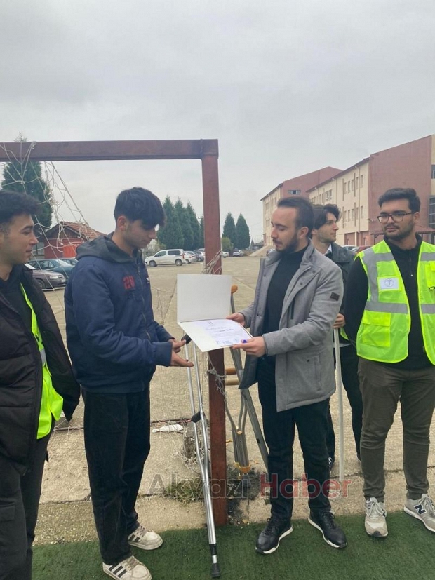 SUBÜ öğrencilerinden anlamlı etkinlik