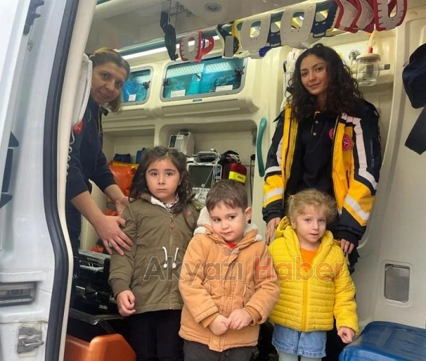 Cumhuriyet Anaokulu öğrencilerine ambulans tanıtıldı