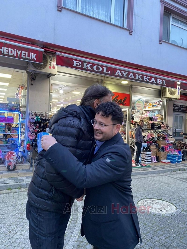 Murat Tepeçınar'dan pazar esnafı ve vatandaşları ziyaret