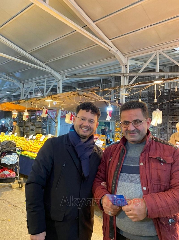 Murat Tepeçınar'dan pazar esnafı ve vatandaşları ziyaret