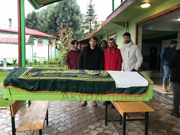 Muhammet Boğaz dualarla defnedildi
