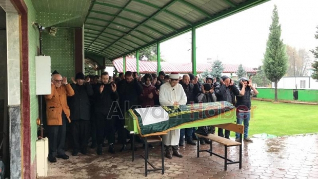 Muhammet Boğaz dualarla defnedildi
