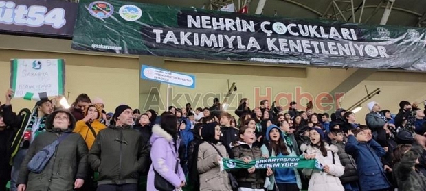 TOBB Hüsamettin Bayraktar Ortaokulu öğrencileri maçı izledi