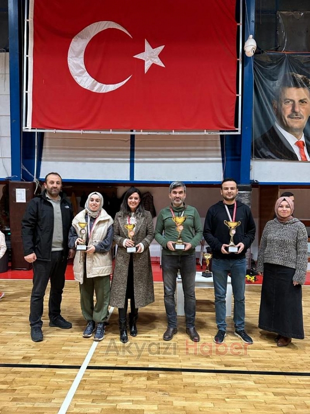 24 Kasım Öğretmenler Günü Turnuvası nefesleri kesti