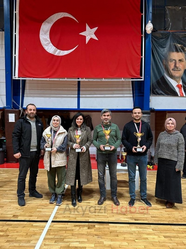 24 Kasım Öğretmenler Günü Turnuvası nefesleri kesti