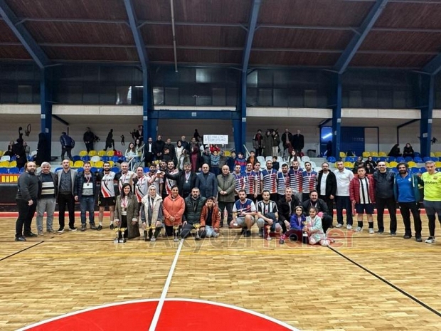 24 Kasım Öğretmenler Günü Turnuvası nefesleri kesti