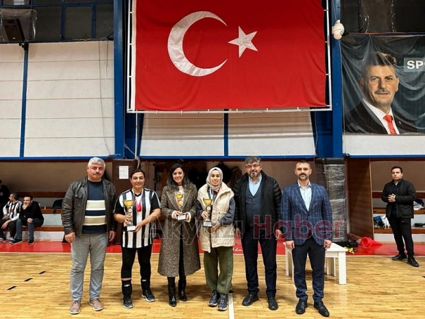 24 Kasım Öğretmenler Günü Turnuvası nefesleri kesti