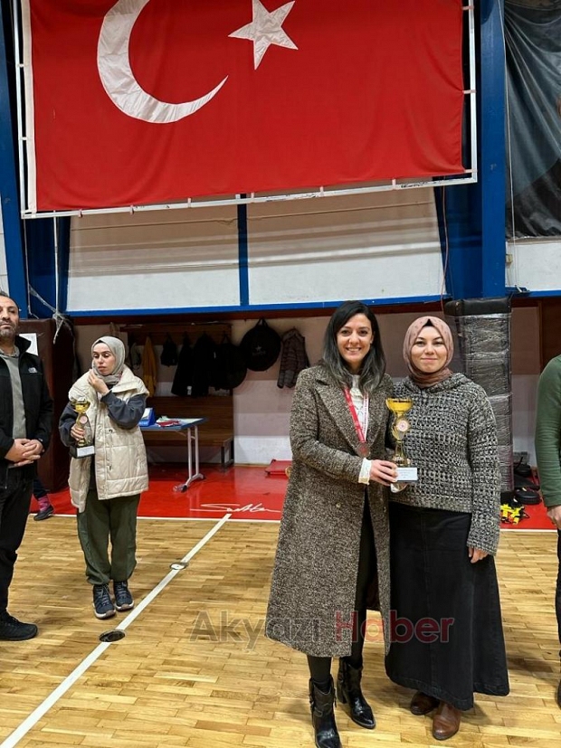 24 Kasım Öğretmenler Günü Turnuvası nefesleri kesti