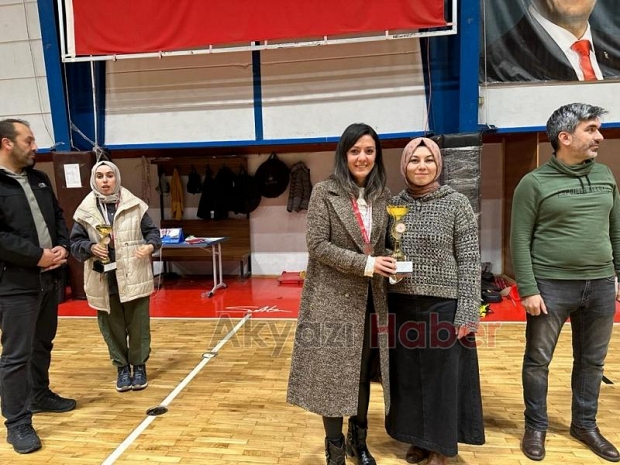 24 Kasım Öğretmenler Günü Turnuvası nefesleri kesti