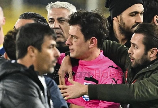 Atilla Karaoğlan'dan Halil Umut Meler'e destek