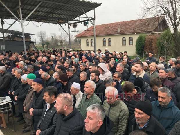 kaza kurbanı sürücü toprağa verildi