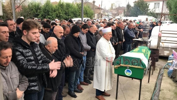 kaza kurbanı sürücü toprağa verildi