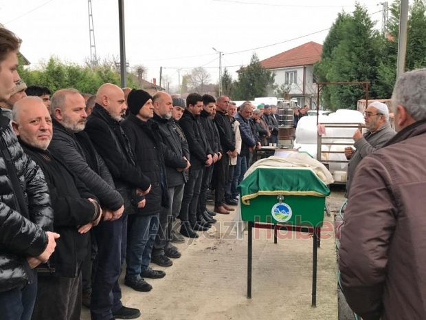 kaza kurbanı sürücü toprağa verildi