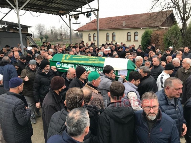 kaza kurbanı sürücü toprağa verildi