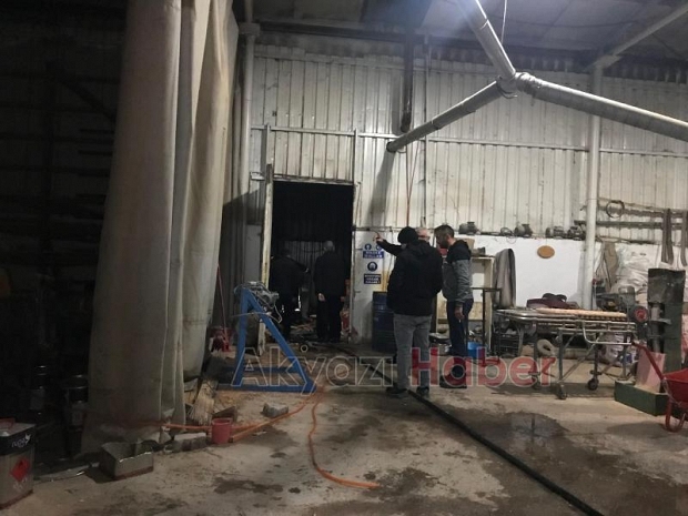Akyazı'da atölye yangını