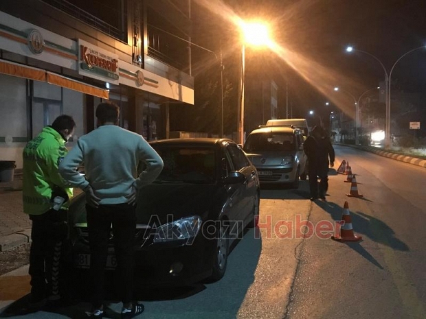 Akyazı'da trafik denetimi